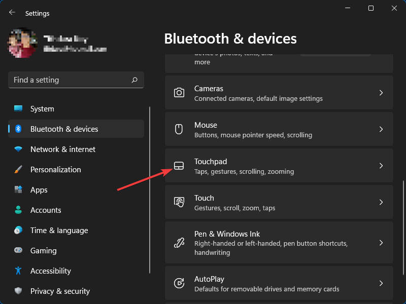 Settings › Bluetooth & Devices › Touchpad